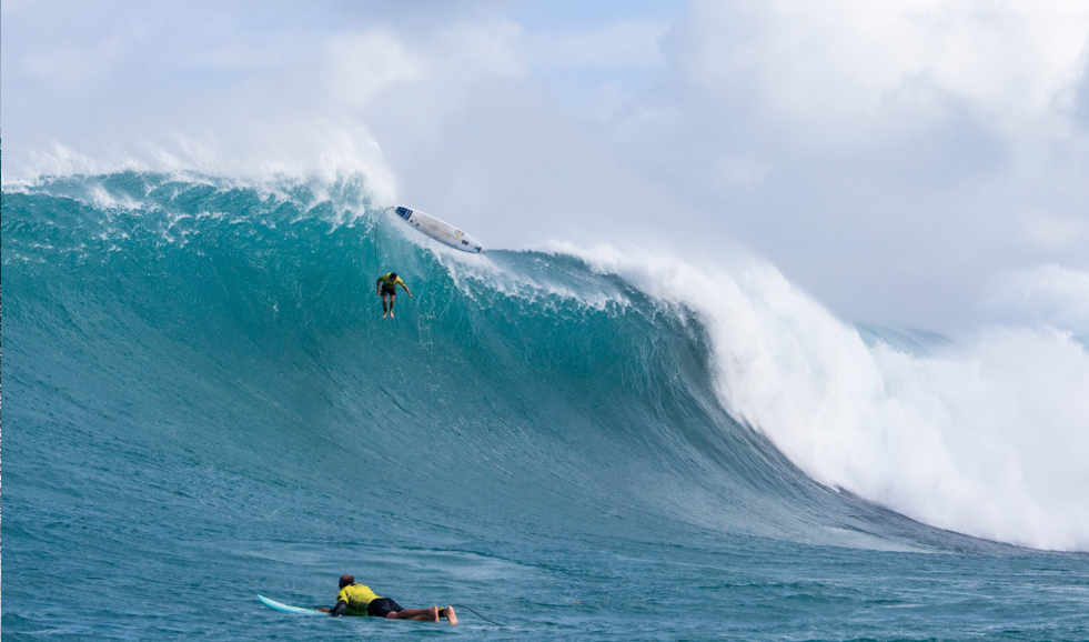 The kind of carnage that makes the Eddie such a popular event around the world. Photo WSL